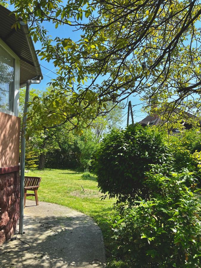 Villa Csodakertes Kishaz Balatonfuzfon Exterior foto