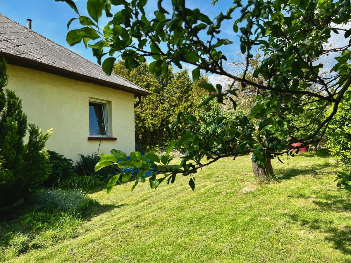 Villa Csodakertes Kishaz Balatonfuzfon Exterior foto