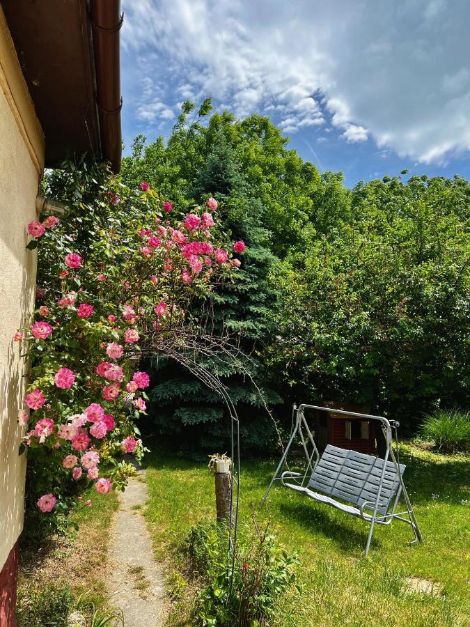 Villa Csodakertes Kishaz Balatonfuzfon Exterior foto